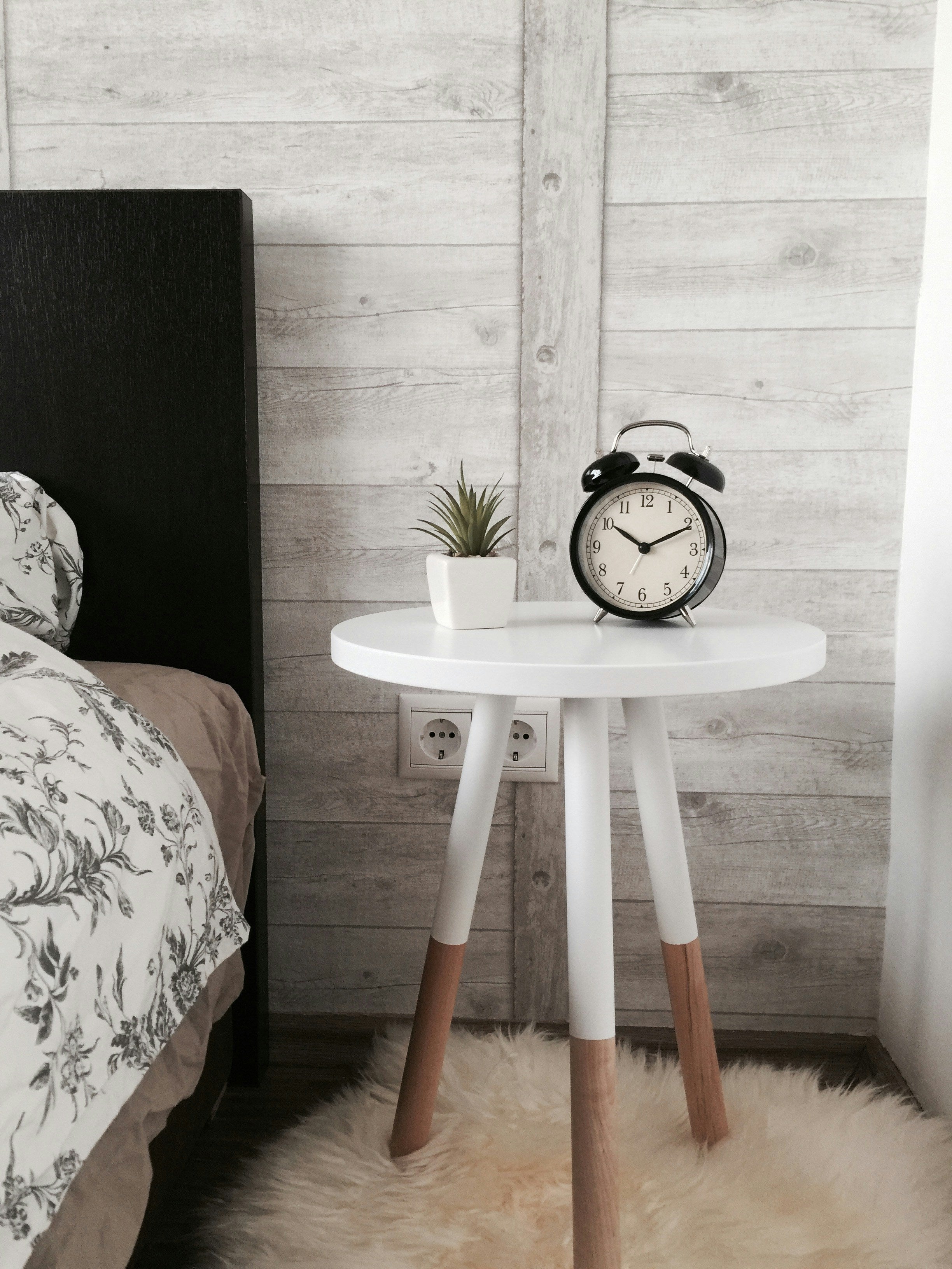 Need a Better Night Sleep? Here's What You Should Know First Before Turning to Melatonin
