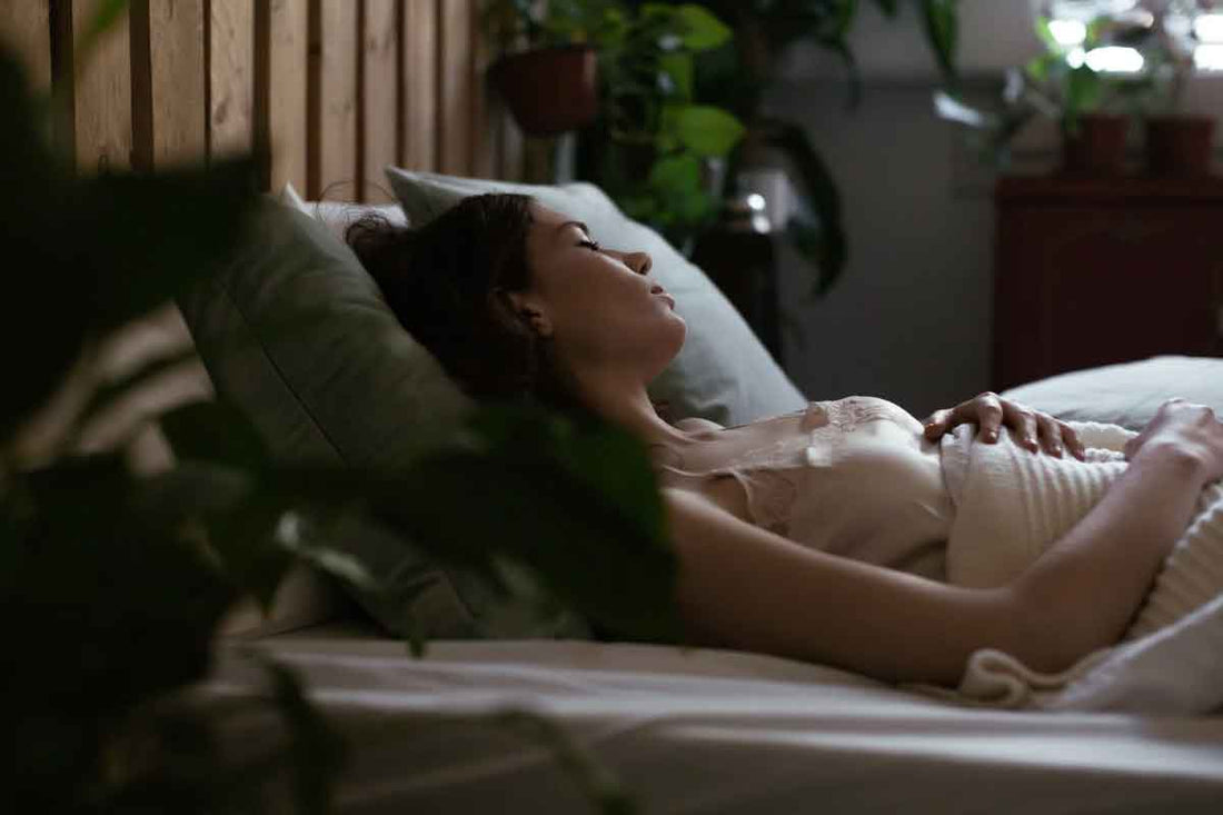 IN DREAM: A Traditional Chinese Medicine Path to Natural Sleep Support